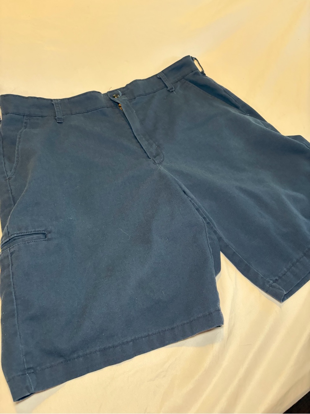 Red Kap Men’s Navy Work Shorts – Size 40